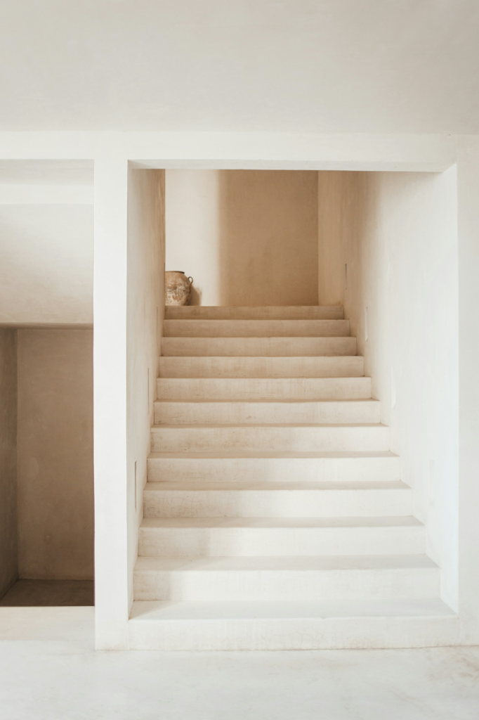 Designing Luxury Villas with Engineered Wood